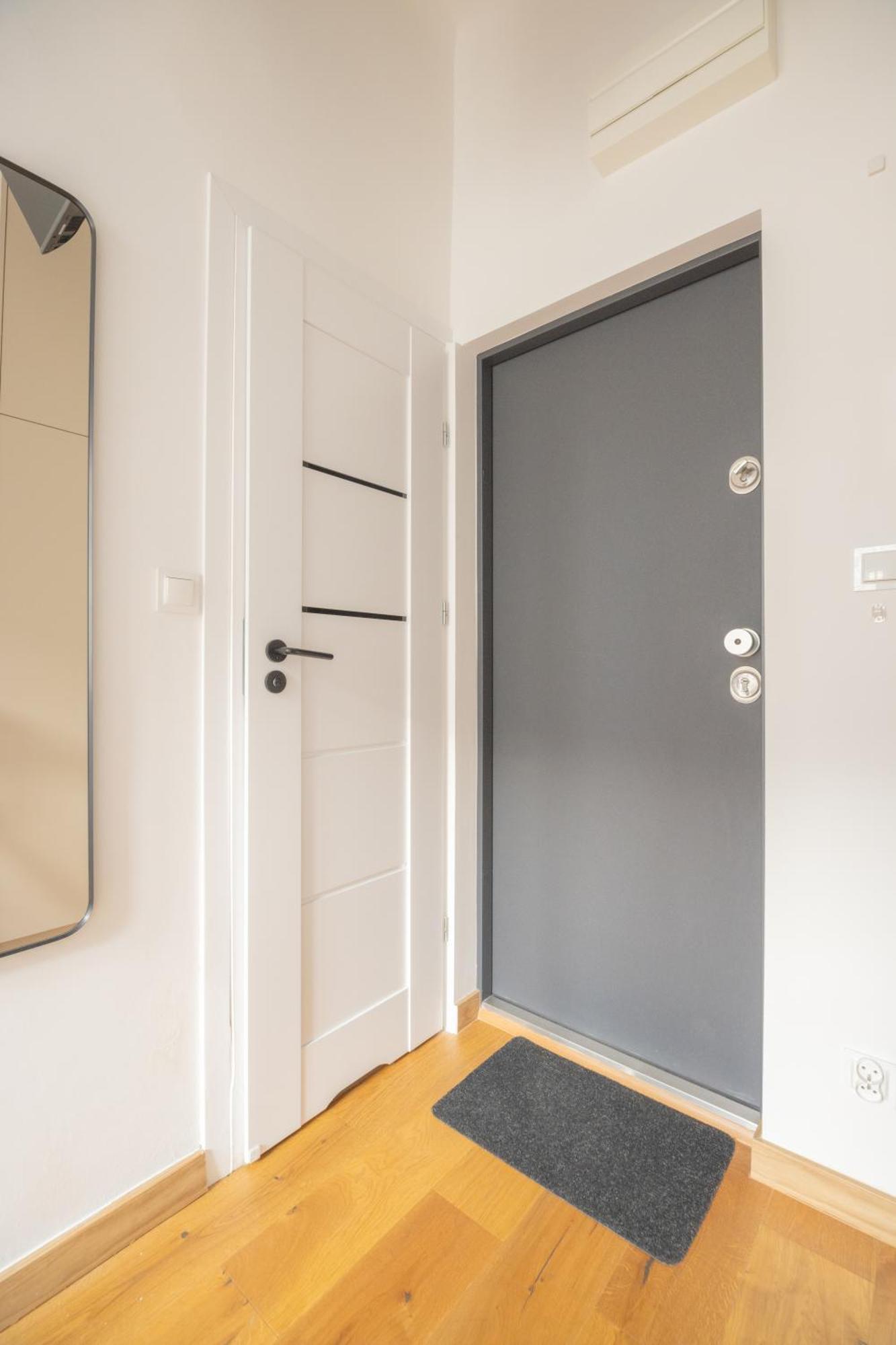 Micro Chmielna Apartamento Varsóvia Exterior foto