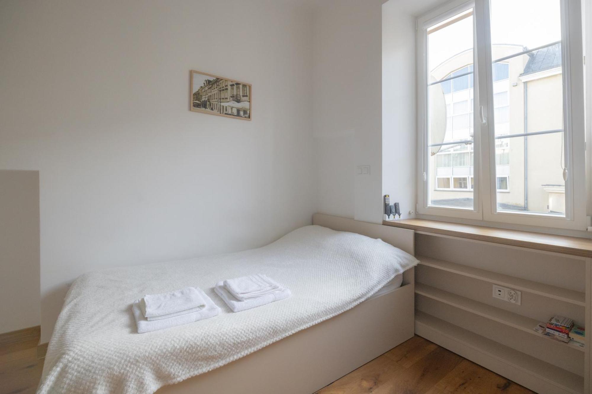 Micro Chmielna Apartamento Varsóvia Exterior foto